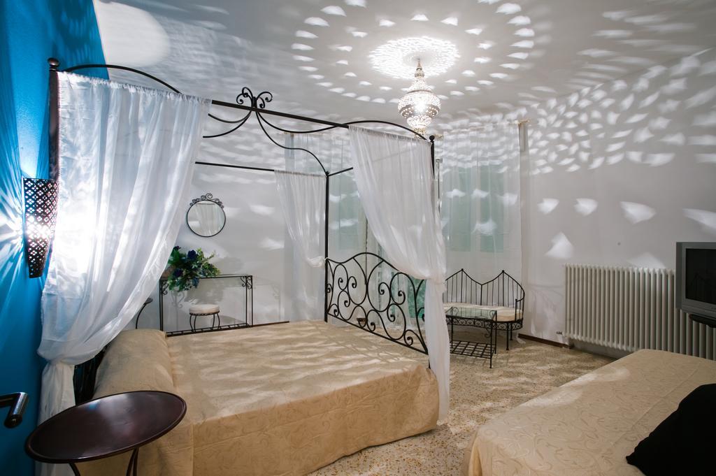 Hotel Holiday Park 3*