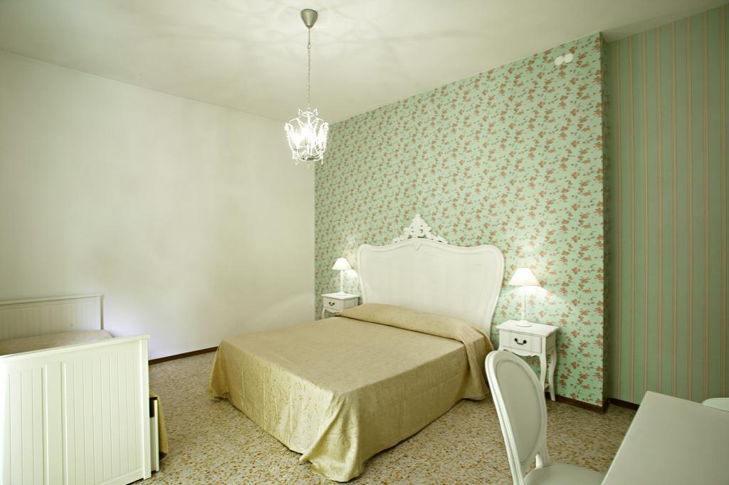 Hotel Holiday Park 3*