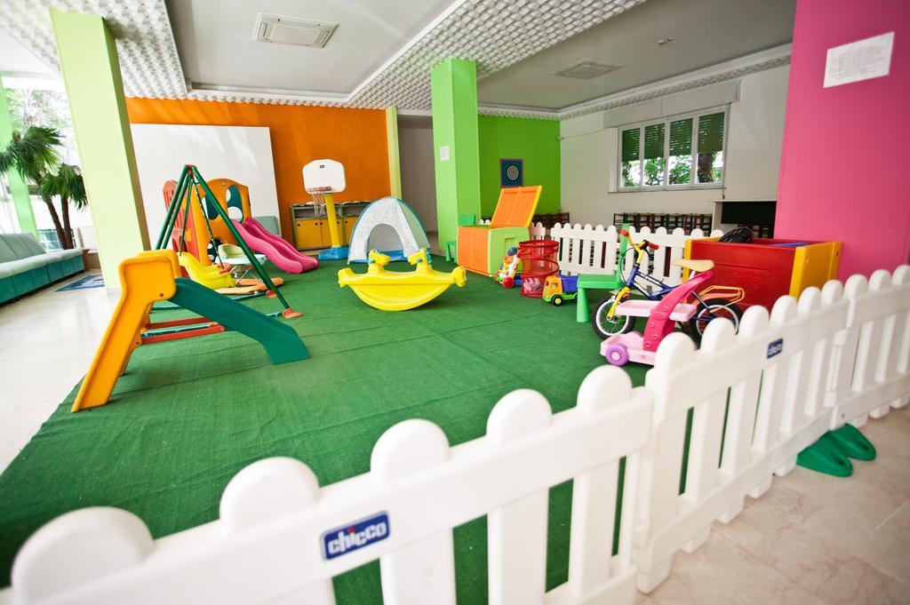 Hotel Hotel Holiday Park